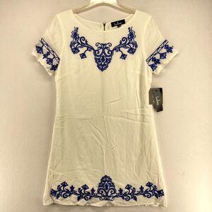 Lulus White/Royal‎ Blue SS Embroidered Dress Ladies Size M New